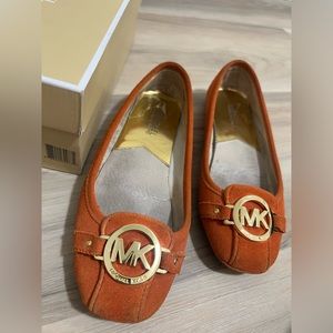 MICHAEL KORS Suede Flats